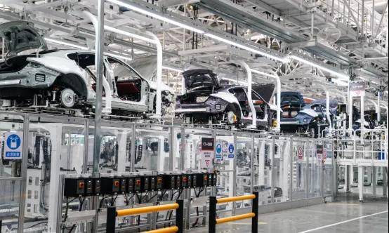 均勝電子攜手智元機器人 新興能源技術研發的新篇章